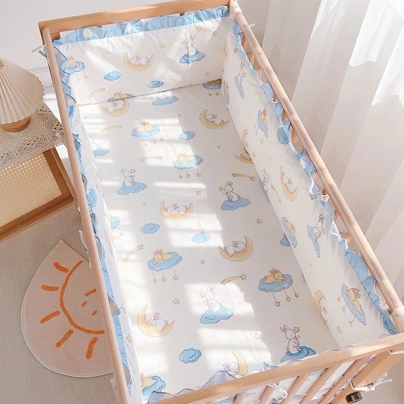 Set biancheria da letto per bambini da 5 pezzi per culla Biancheria da letto staccabile per neonato per orso (4 paraurti + lenzuolo)