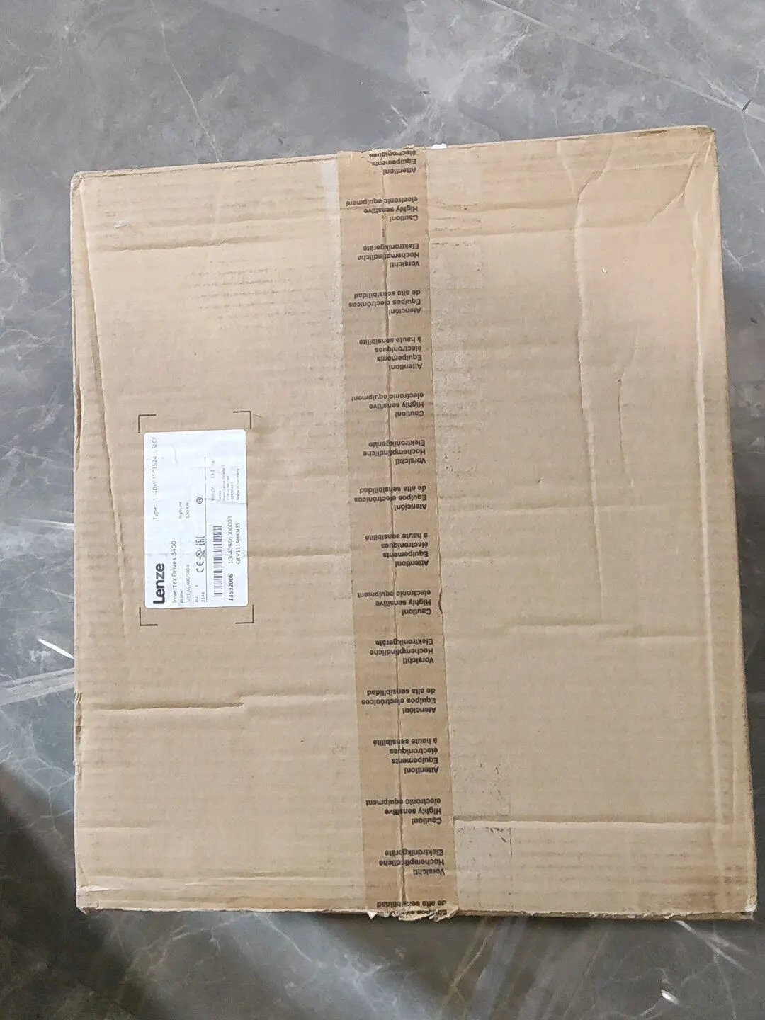 Lenze E84DHMFC1524R6SLCE inverter, high quality