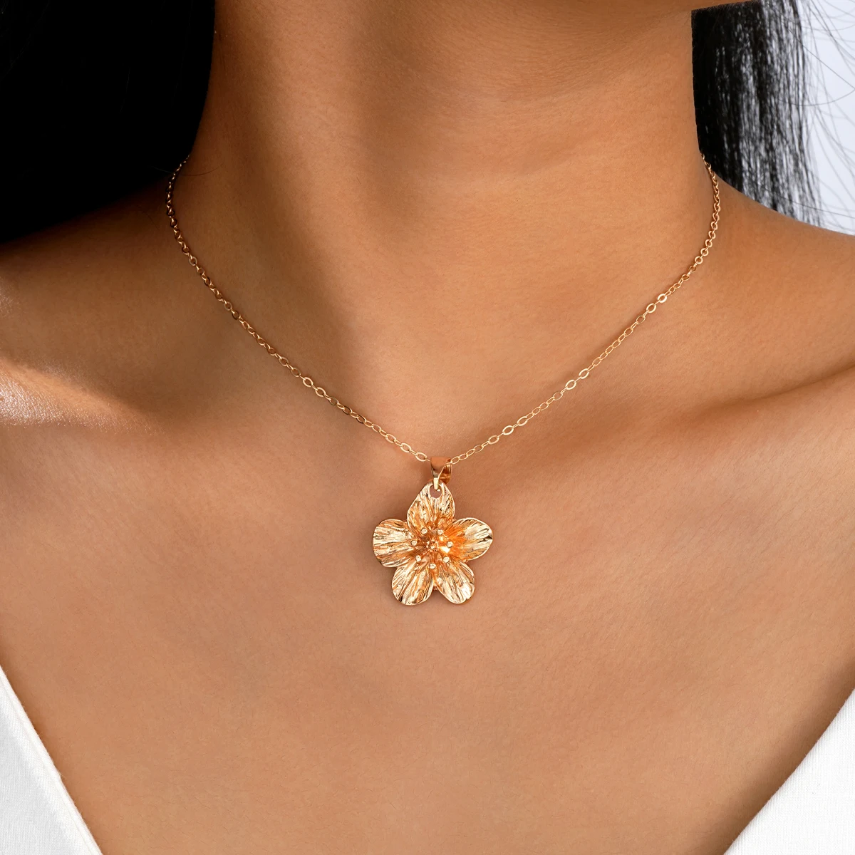 Retro Gold Color Fl… - image