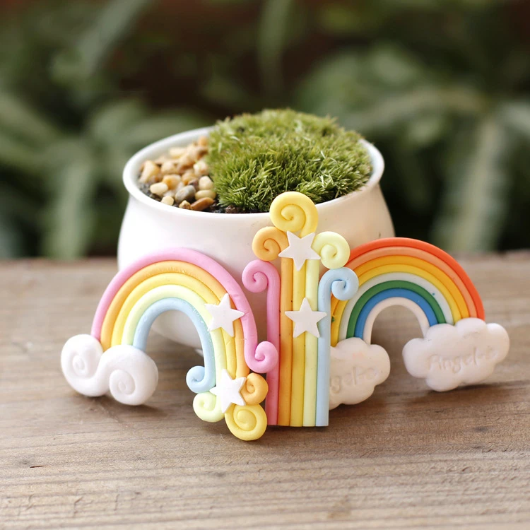 Rainbow Aesthetically Pleasing Design Soft Pottery Gift Idea In-demand Unique Decoration Made From Soft Clay Ecological Bottle