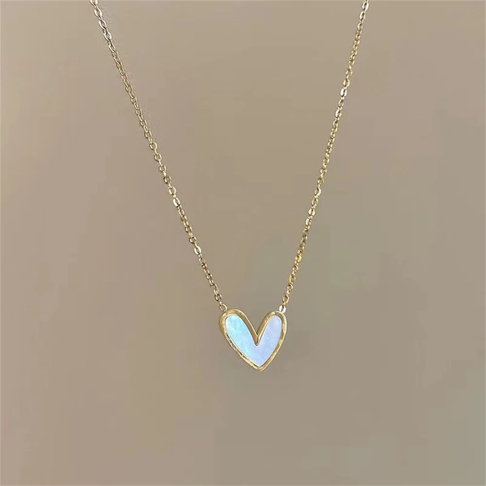INS Acrylic Shell Love Heart Pendant Necklace Simple Gold Color Clavicle Chain Necklace For Women Fashion Women Jewelry Gift