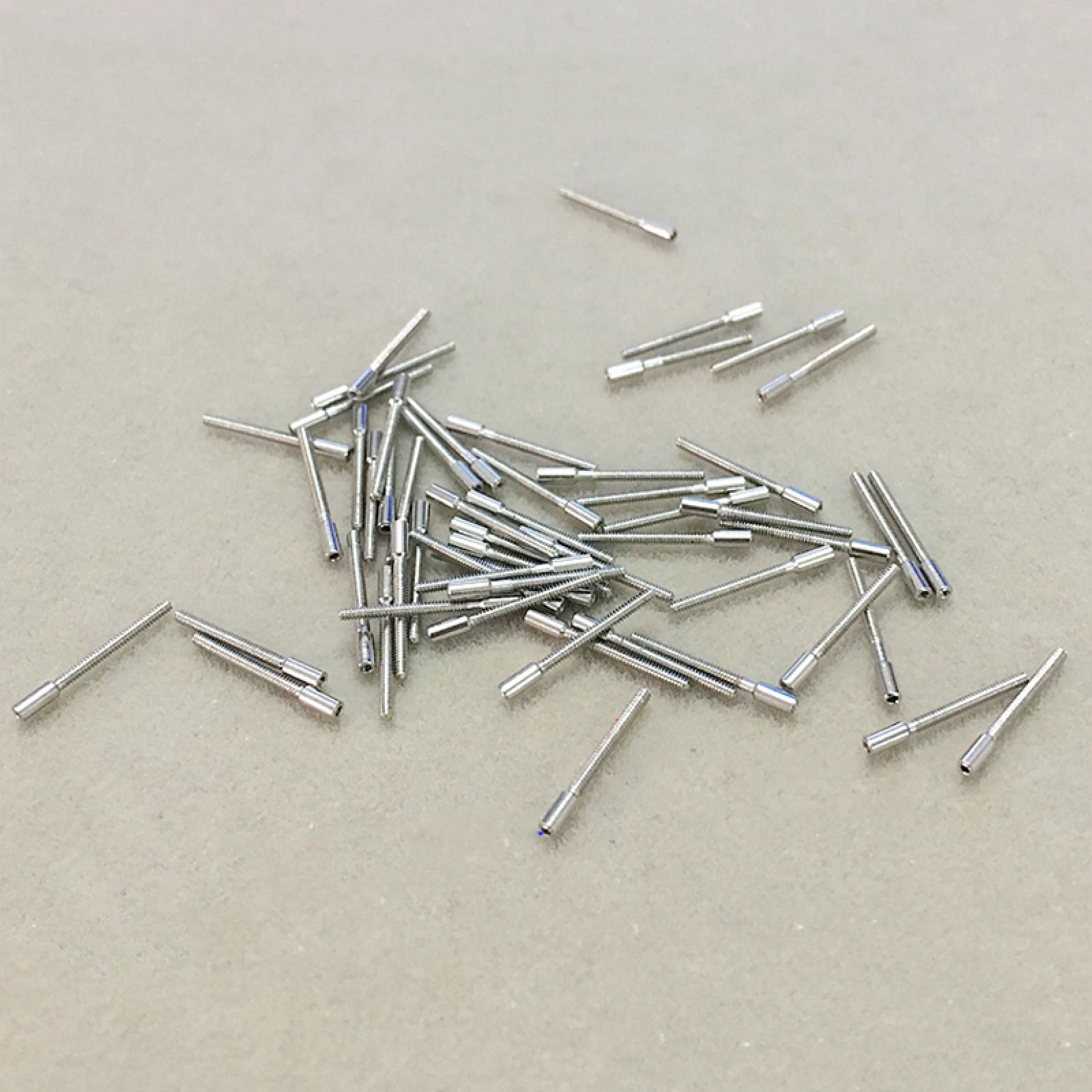 Watch Crown Stem - 100 Pezzi di Prolunghe per Corone