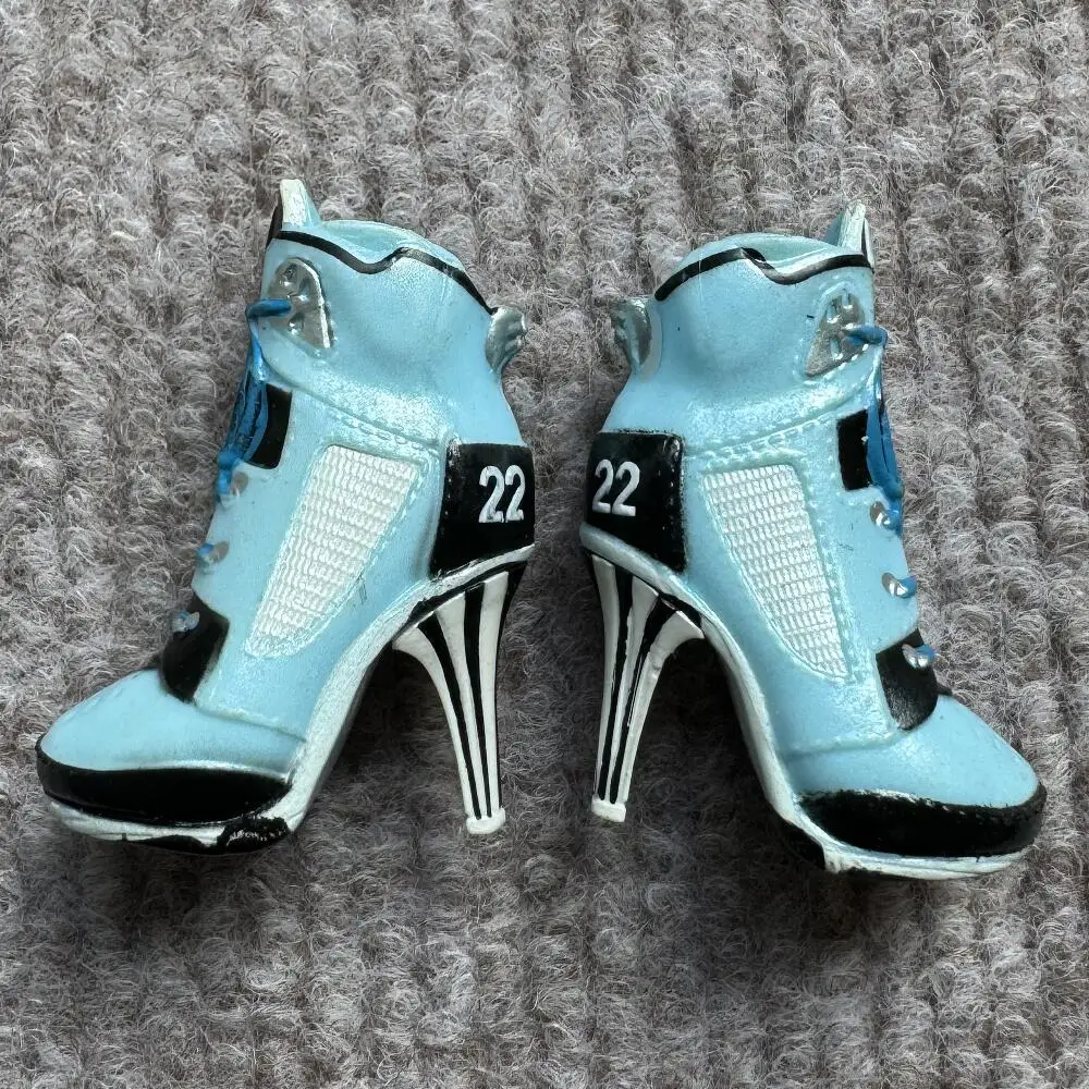 Monster Puppenschuhe – Detail 6