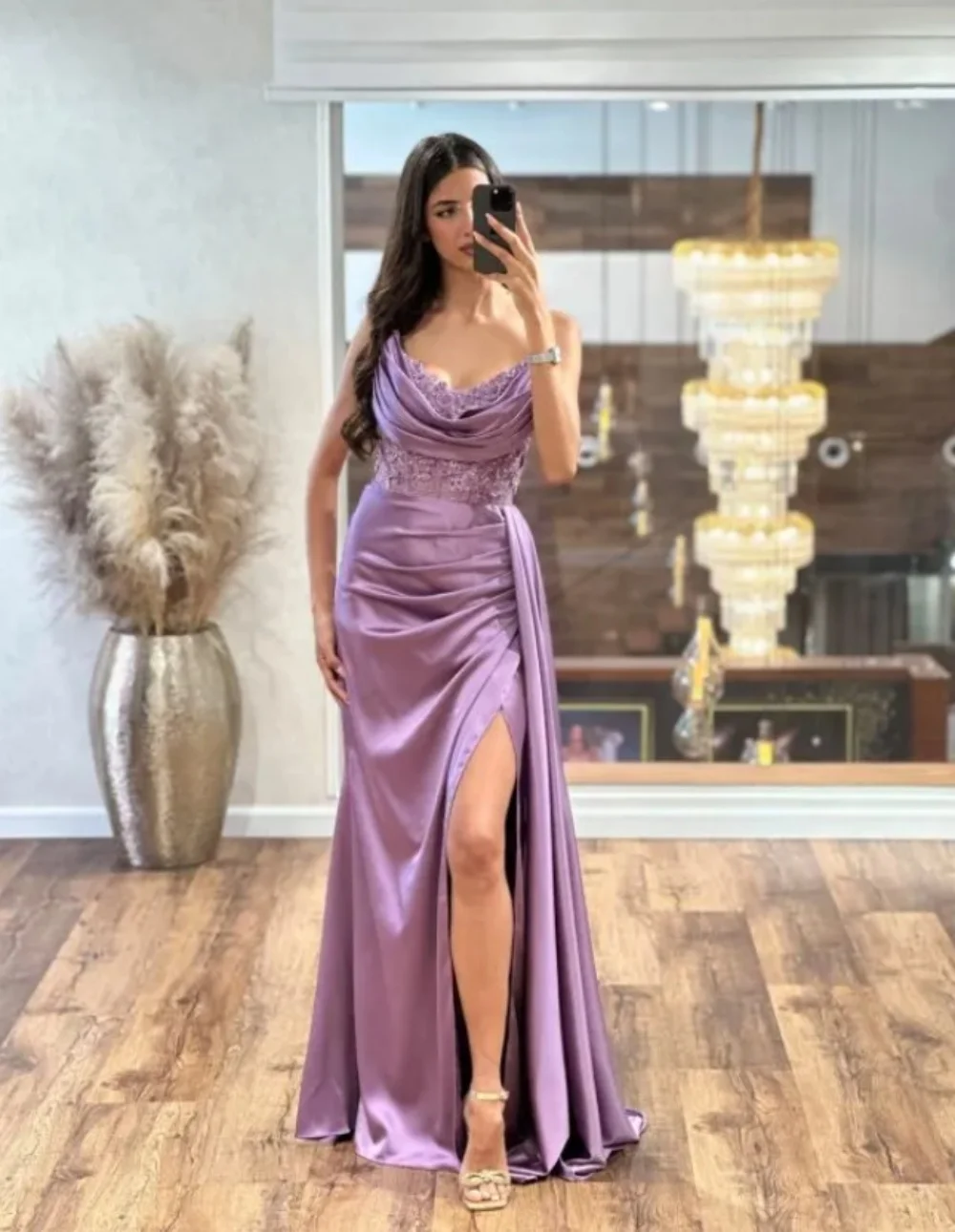 

Elegant Formal Evening Dress Sleeveless Sheath Satin Prom Dress Lace Appliques Corset Wedding Party Dress Women Reception Gown