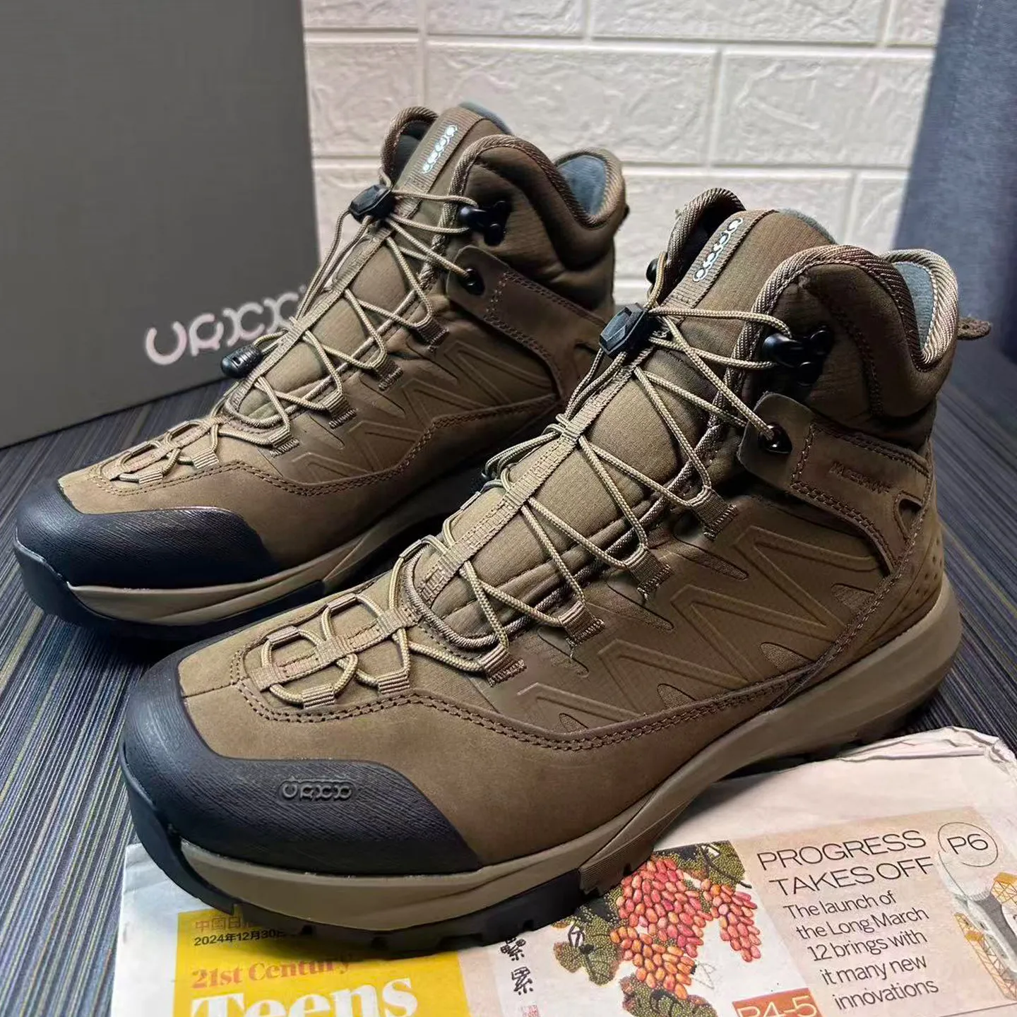 High Top Leather Shoes Men Pat - đánh giá và giá Streetwear Brand Famous
