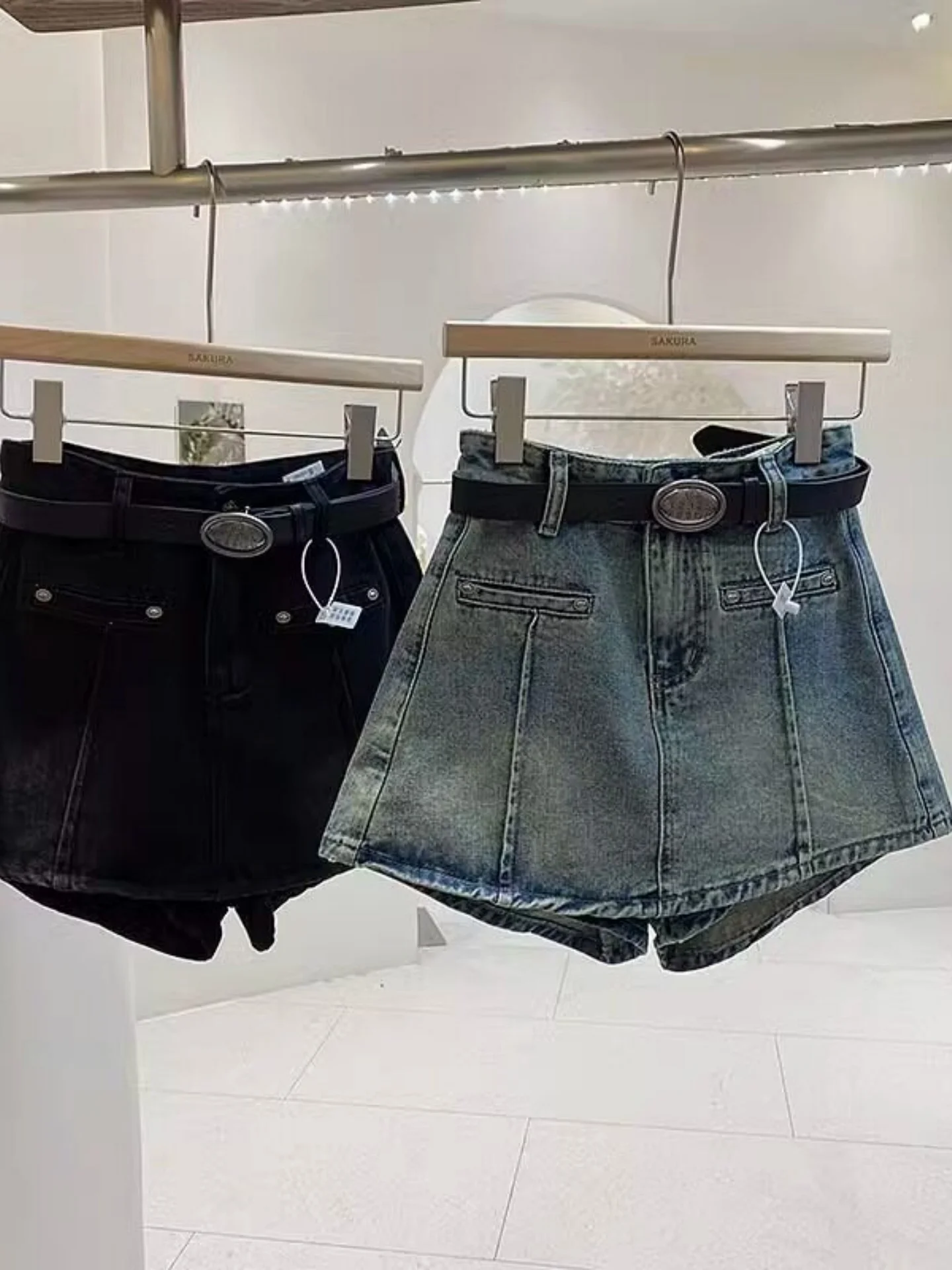 

High Waist Wide Leg Short Jeans Skirt Women's Summer New Style Korean Design Anti-Light Denim Skirt Sexy Washed Cotton