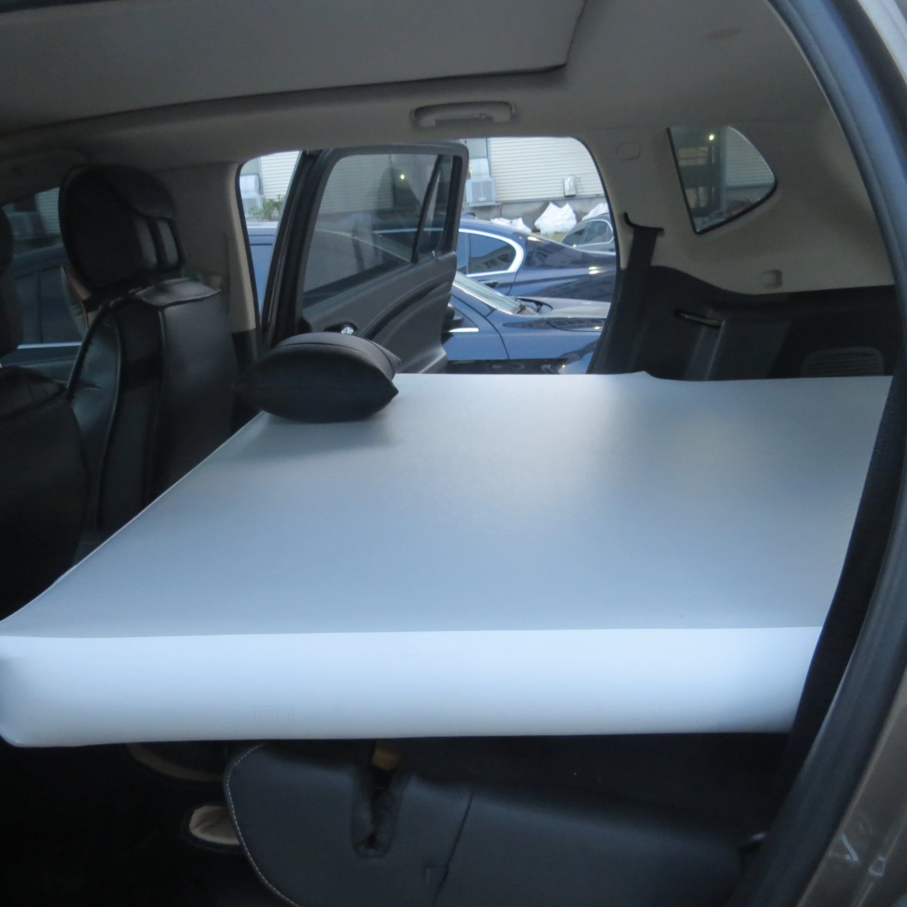 

Portable Car Accessories Travel Bed Air Mattress Sleeping Pad Inflatable Car Mattress