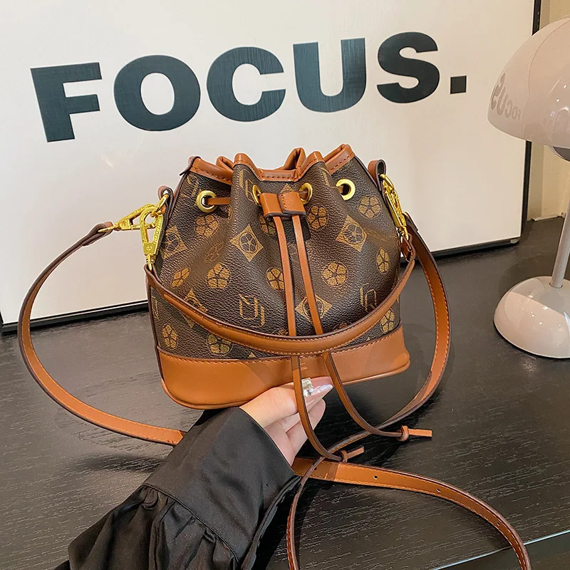 

2025 Lucky Bucket Bag, Fashion Shoulder Purse for Women, Versatile Crossbody Tote, Chic Day-to-Night Bag, Trendy Sling Bag​