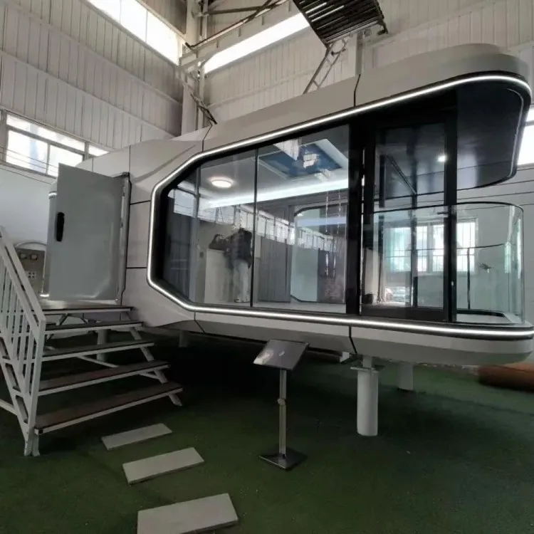 2025 Modern Eco-friendly Container Homes Mini Mobile Family Cabins, Trends Of Mini Airship Pods, Hotel Space Capsules