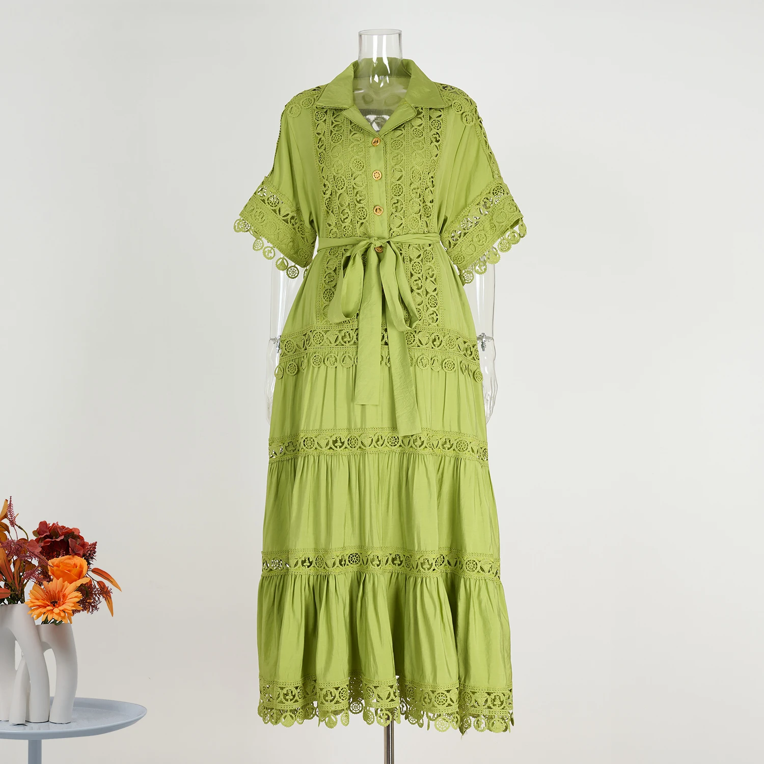 ชุดเดรสยาว Maxi เสื้อผู้หญิง 2025 ฤดูร้อนวันหยุดลูกไม้เย็บปักถักร้อยผ้าฝ้ายหลวมขนาดใหญ่ Hollow OUT ชุดแต่งงานสีขาว