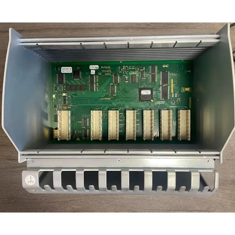 95% nuovo Controller PM803F