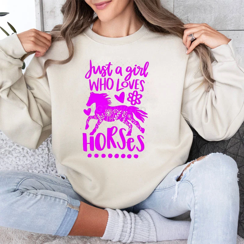 Horse Lover Gift for Women Cartoon Sweatshirt Just A Girl Who Loves Horses Floral Cowgirl Sweatshirts Horse Girl Farm Hoodies