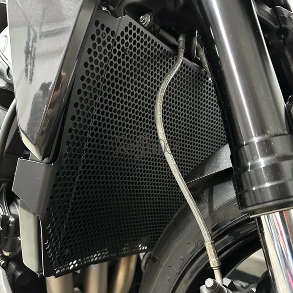 

Motorcycle Radiator Grille Guard Cover Protection Water Tank Shield For Street Triple S 660 765RS 765 RS 765S/R 2020 2021 2022