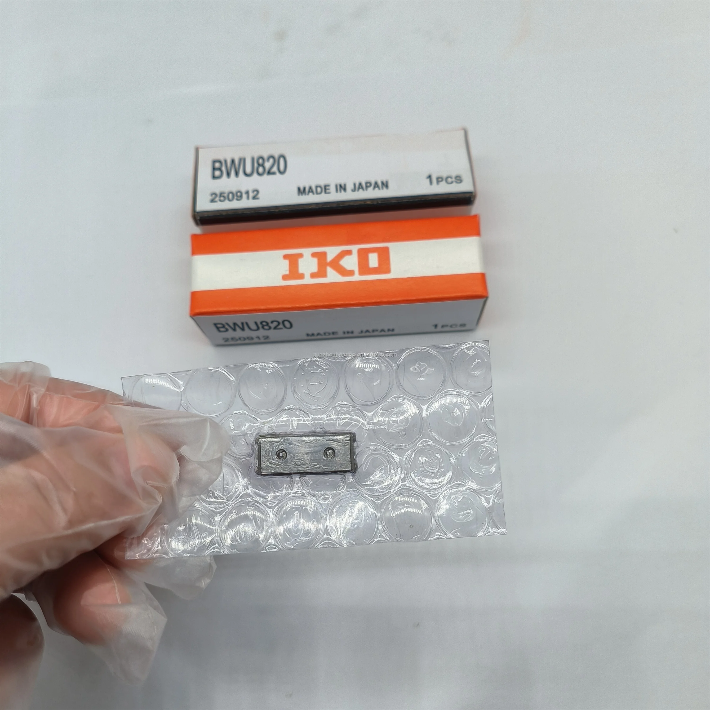 Original Japan IKO Linear Guideway Linear Guide Bearing Linear Slide Block Linear Slide Unit BWU810 BWU-810