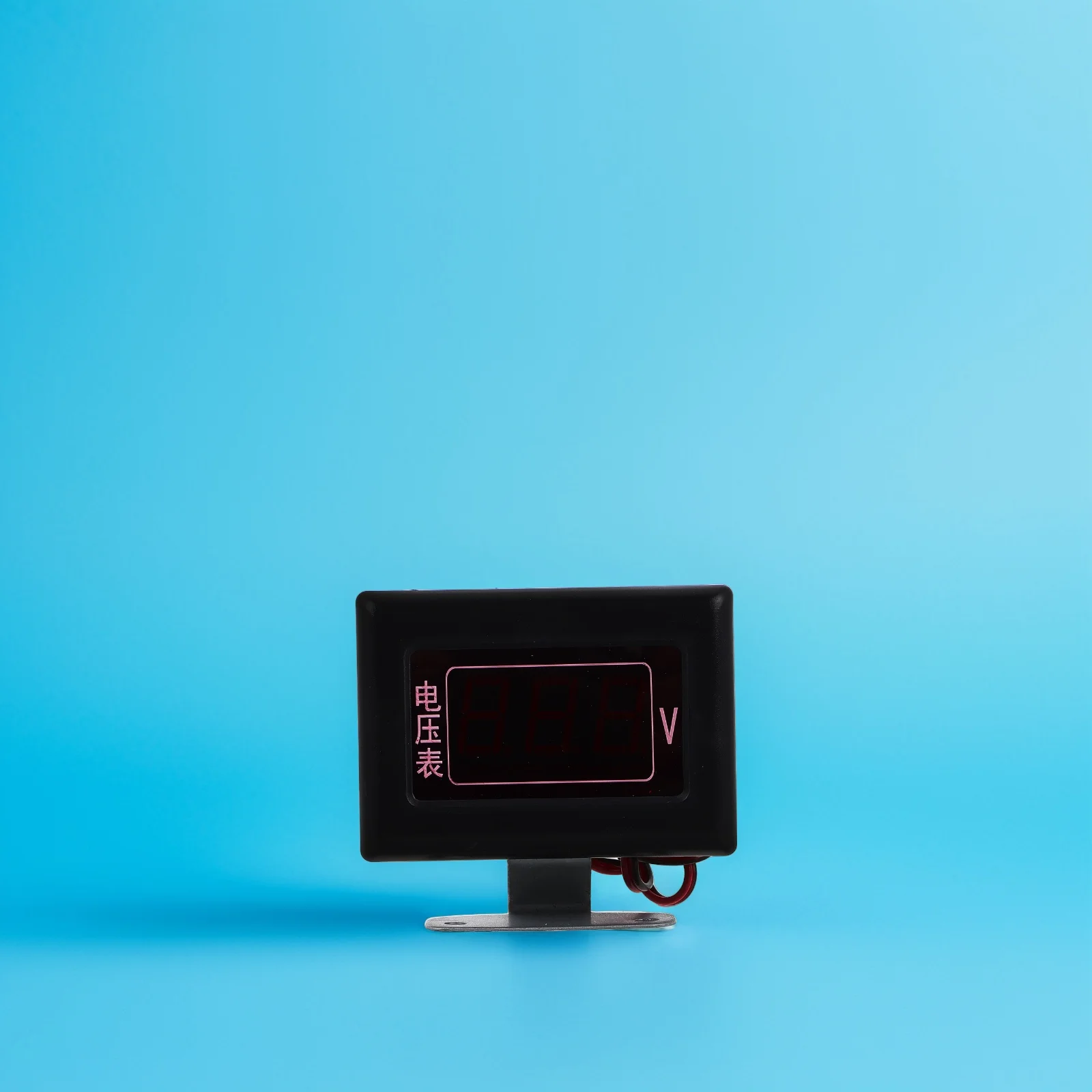 

Universal Digital Voltmeter 12V24V Car Truck Modification Display Plastic Gauge Replacement High Precision Voltage Meter