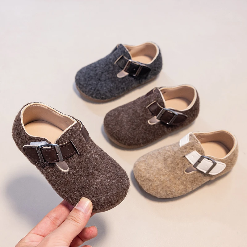 Toddler Boys Girls Suede Leather Shoes 2026 New Autumn Kids Barefoot Moccasins Non-slip Simple Retro School Outdoor Daily Wear