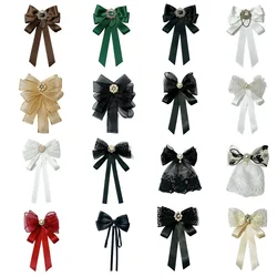 Korean Fabric Bow Tie Brooch Pins for Women Rhinestone Pearl Bowtie Corsage Handmade Fashion Bouquet Wedding Jewelry Accessories