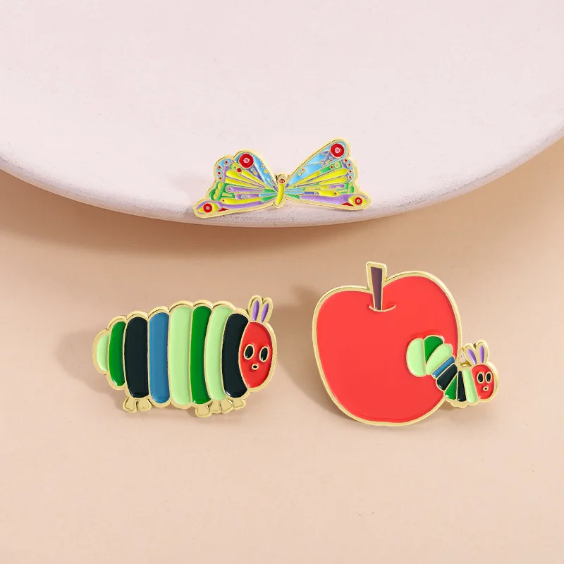 Animal Brooch Cartoon Cute Plant Bug Metal Badge Small Gift Wholesale Backpack Accessories Cap Pins for Caps Decorative Brooches