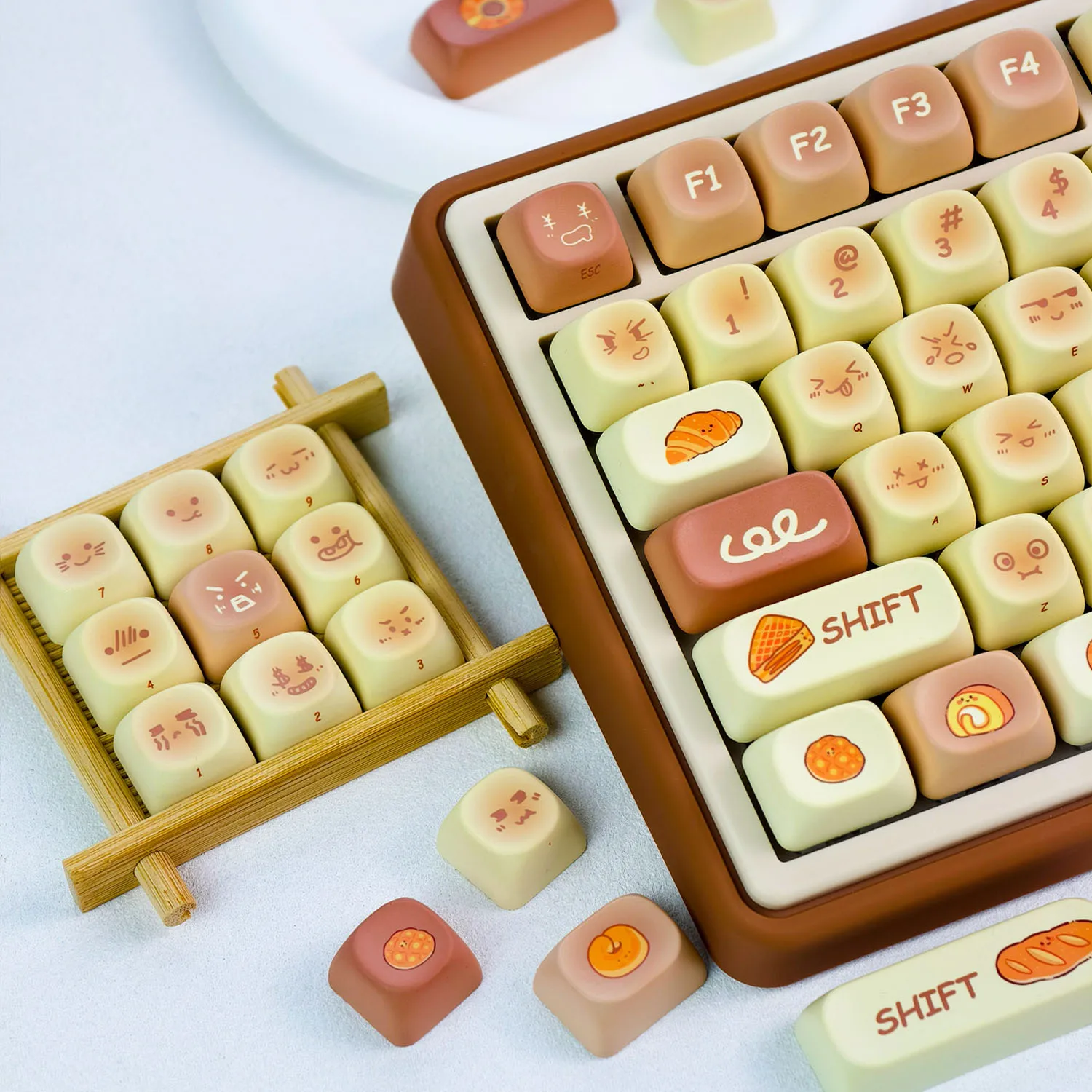 MAIMOOO Cute Baked Bread Keycap MOA Profile PBT Thermal Sublimation Kawaii Emoji Personalized Keycaps for Mechanical Keyboard
