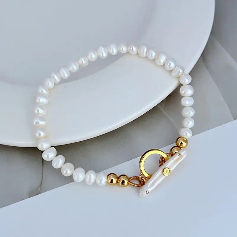 New Arrival Fashion Light Luxury Style Simple Elegant Natural Freshwater Pearl Inlaid Metal Ball Bead OT Buckle Exquisite Bangle