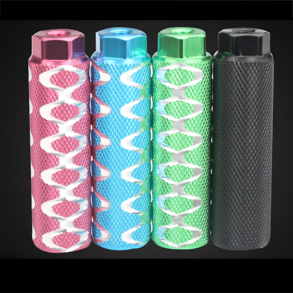 

Bicycle Pedals Wear-resistant Texture Mountain Biking Accessories Bike Parts Black Color Aluminium Bikes Foot Pegs