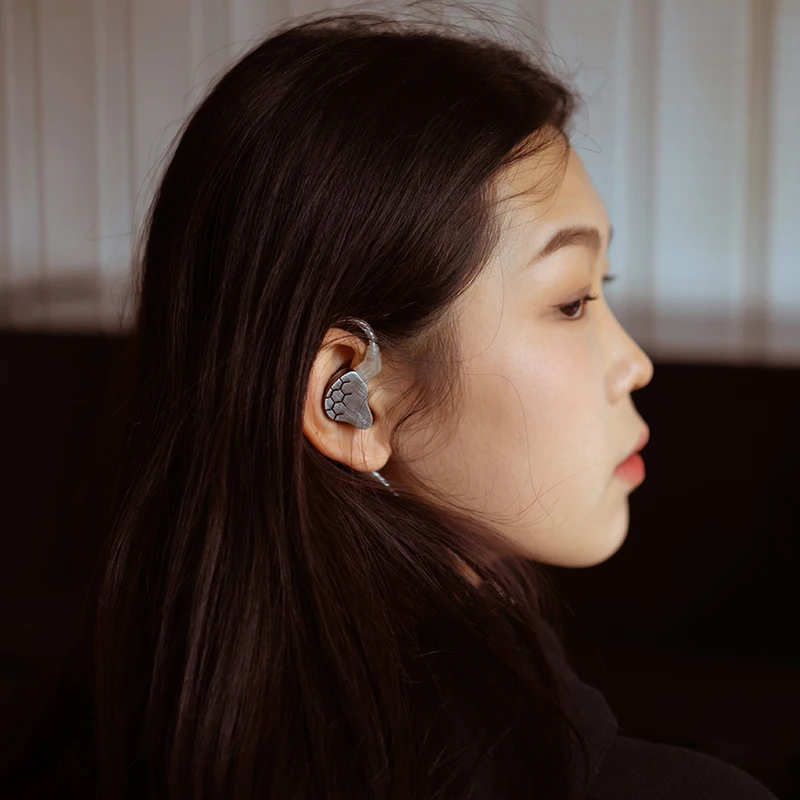KBEAR Lark HiFI Wired Best In Ear IEM Earphone Monitor 1DD+1BA Hybrid Driver Bass Headphone with 4N Silver Plated 2pin Cable Mic