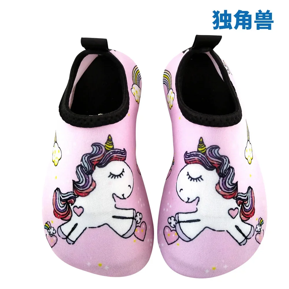 

Lightweight Kids Beach Sock Water Shoes Quick Drying Anti-Slip Aqua Shoes for Boys Girls Swimming Beach Pool Diving Socks