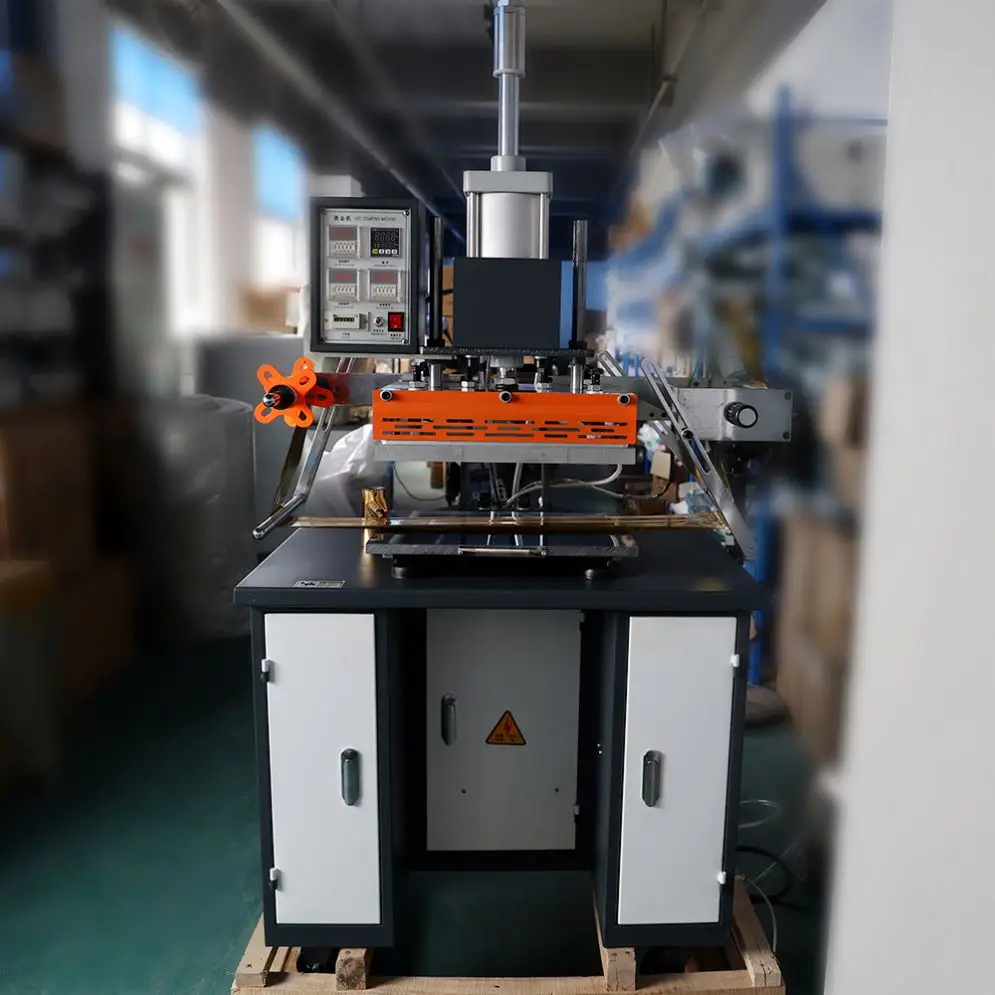 Large New Pneumatic Heat Transfer Printer Press Embossing JD-300 Automatic Hot Foil Stamping Machine for Leather Paper