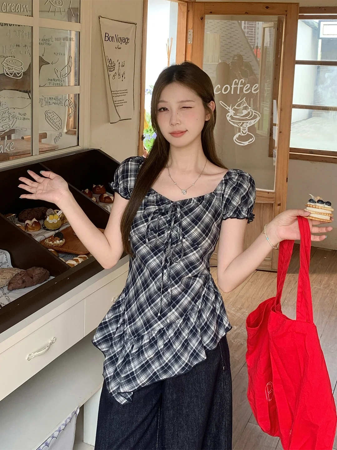 

Retro Square Collar Short Sleeve Plaid Shirt Women's Summer New Style Asymmetrical Lace Trim Slim Fit Bubble Sleeve Top