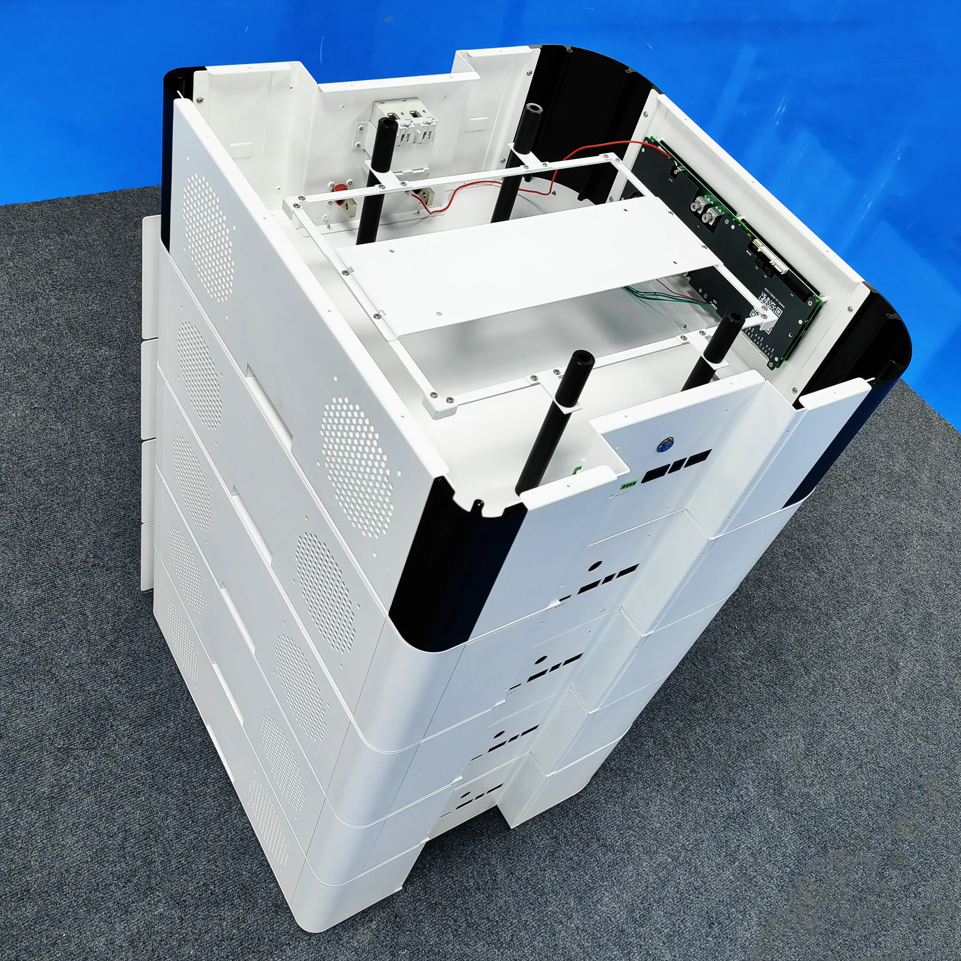 2025, heißer Verkauf, Kamikawa, modernes, stapelbares Energiespeichersystem für Zuhause, mit Batteriekästen, Set, Batteriekästen, Regalen