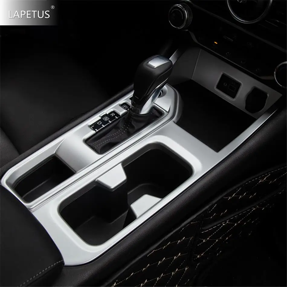 

Matte Car Accessories Water Cup Holder / Gear Shift Head / Air AC Outlet Vent Cover Trim For Nissan Sentra / Sylphy 2020 - 2024