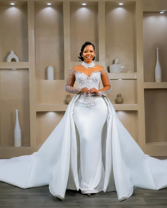 

African Mermaid Wedding Dresses with Detachable Train Long Sleeve Sparkly Crystal Sheer Skin Bridal Gown Customsized Outfit