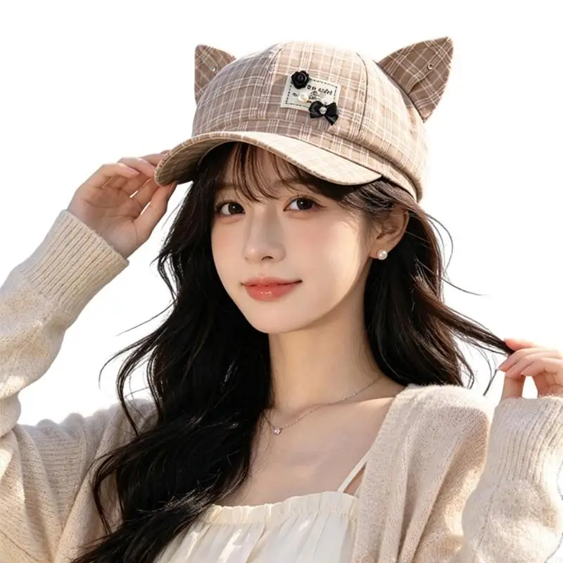 Polyester Ear Hat with Full Check Pattern for Travel and Outdoor Photos