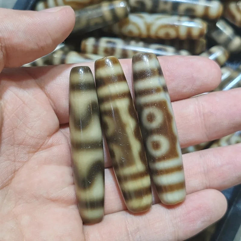 

Xizang Totem Agate Dzi Taiwan Penetrating Horseshoe Weathering Class B Sky Bead Necklace Pendant DIY Accessories