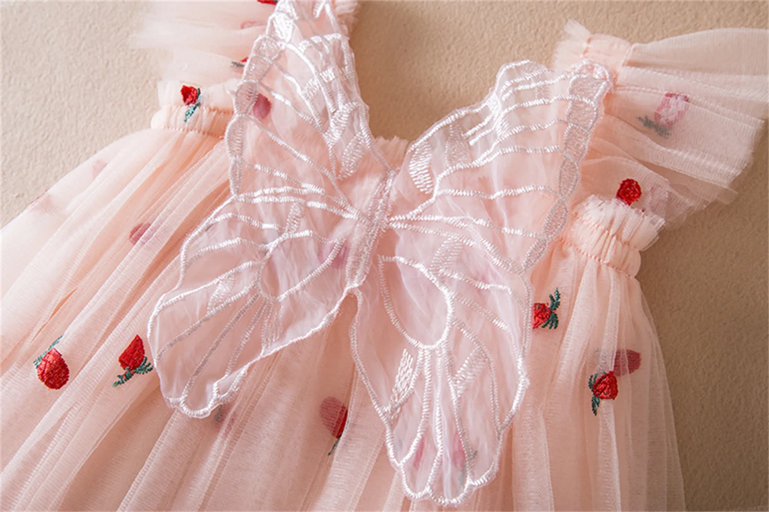 Baby Butterfly Dress with wings Cute Girl Embroidery Strawberry Summer New in Dresses Newborn Tulle Clothes For Party Birthday