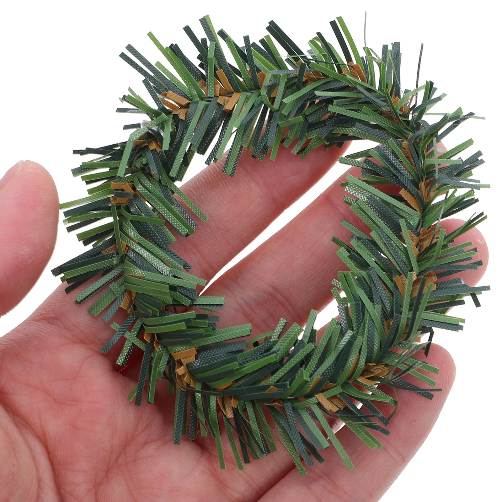 

24Pcs Wreath Napkin Rings Christmas Holiday Dinner Farmhouse Table Decorative Buckles Green Napkin Holder Rings