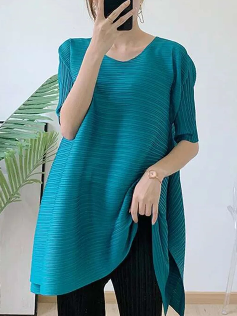 

Spring 2025 New Pleated T-shirt For Women Round Neck Short Sleeves Loose Casual Top Female Elegant Clothing RSOY