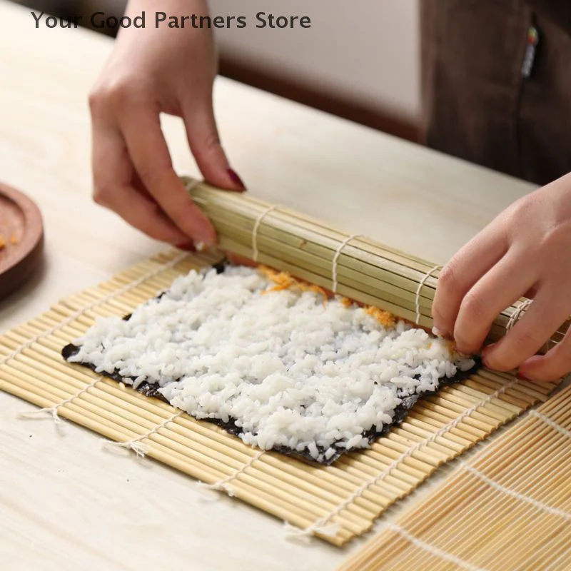 1Pcs Sushi Curtain Rolling Mat Sushi Spoon DIY Onigiri Rice Roller Kitchen Gadgets Cooking Accessories Bamboo Sushi Maker Tools