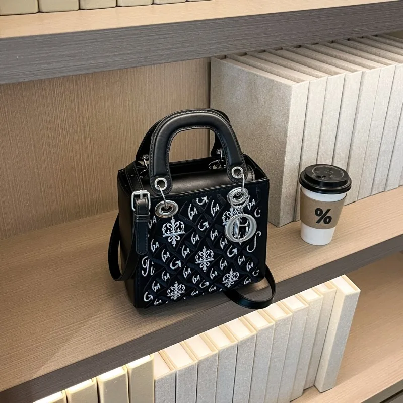 

Premium Leather Ladies Messenger Bag By Famous Designer - Women's Shoulder Handbag Elegant Crossbody Tote Classic