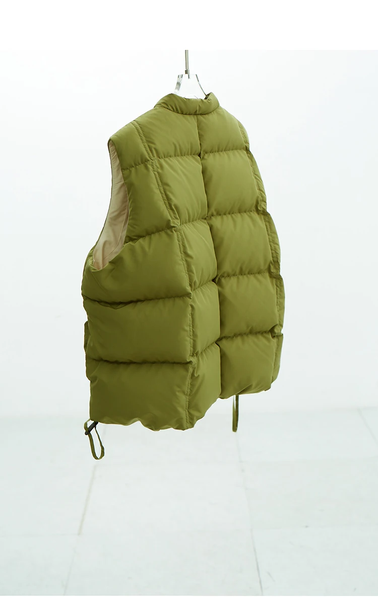 Down Vest~Checkered Stand-Up Collar Color-Blocked Duck down Vest for Petite Women, Suitable for Outerwear or Layering, 2026 Winter Women's Fashion