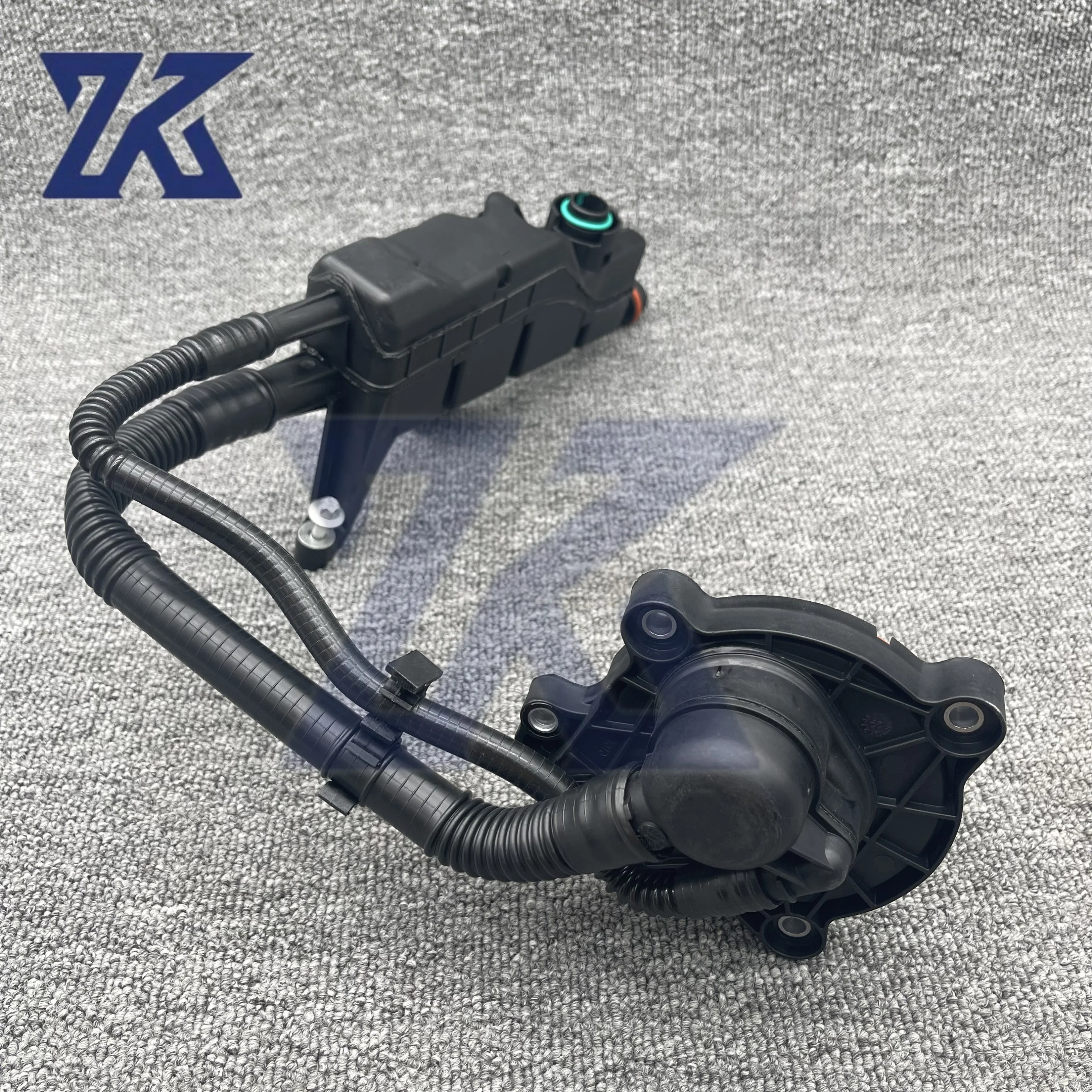 

2760107111 Car Engine Oil Water Separator Parts Accessories for Mercedes Benz W204 A207 S212 R172