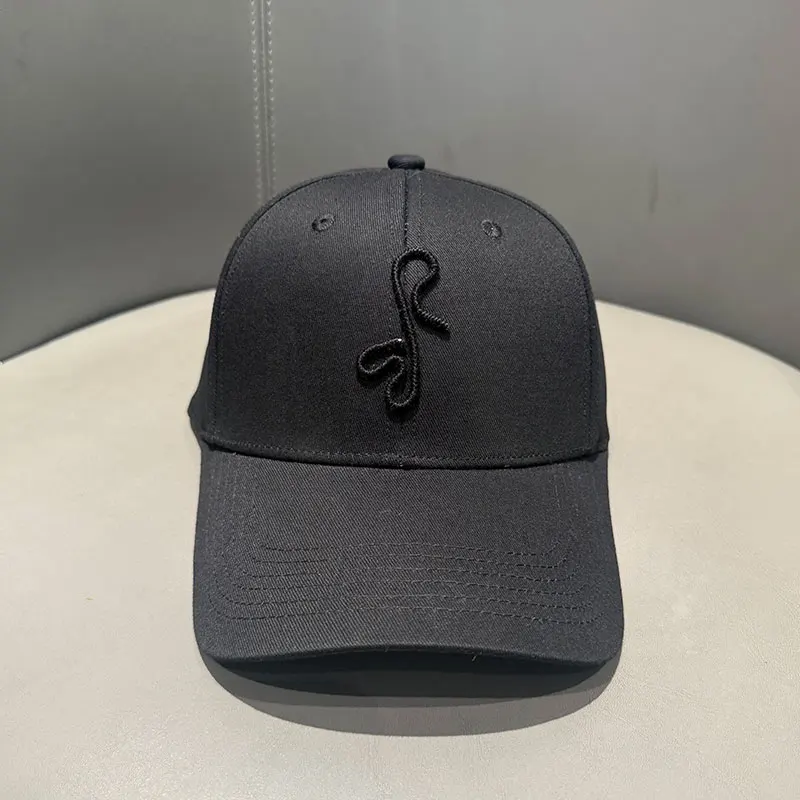 Fashion Black Baseball Cap For Womne High Quality Cotton Monogram-embellished Baseball Cap Adjustable Velcro Strap Hip Hop Cap