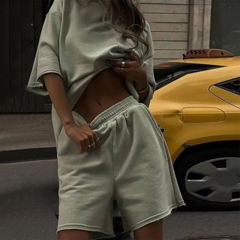 2025 женский комплект из 2 предметов, летняя свободная футболка с короткими рукавами и круглым вырезом, топ, широкие шорты, костюм из двух предметов, одежда большого размера