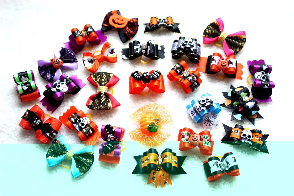 100PCS Dog Bows Halloween Hair Bows For Small Dog Cat Skull Pumpkin Style Bows Rubber Bands For Dogs Hair Accessories