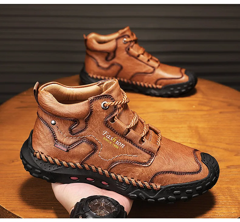 2026 New Genuine Leather Shoes Men Plus Size Luxury Brand Mens Loafers Moccasins Breathable Slip Driving Shoes Schoenen Mannen