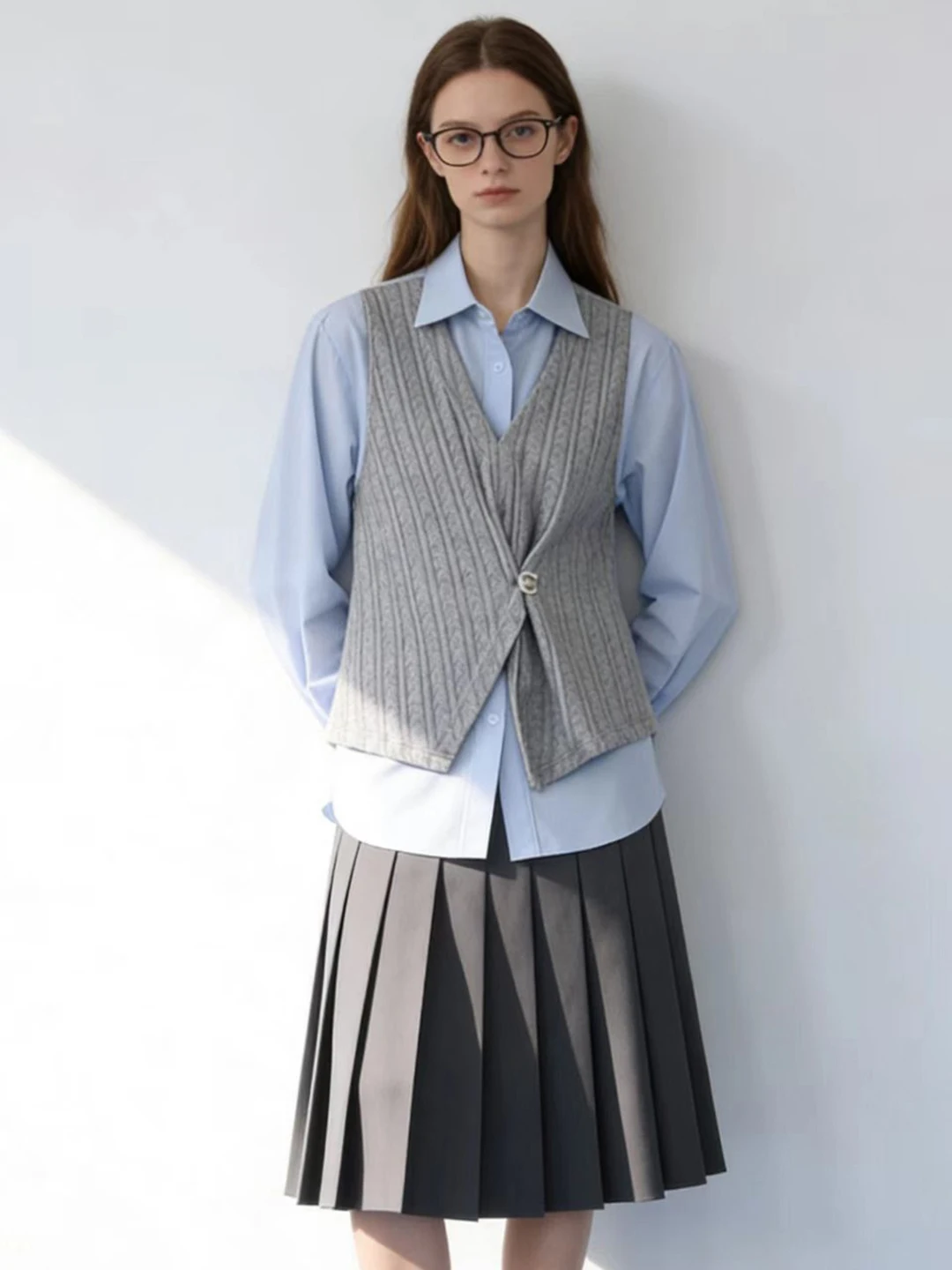 

HUAAPPUW College Style Patchwork Knitted Vest Shirt Loose Fit Spring 2026 New Arrival Breathable Cotton Long Sleeve Women's Top