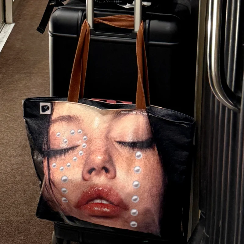 Thumbnail 3 - #62 Best Shopping Tote Bags to Buy In 2026