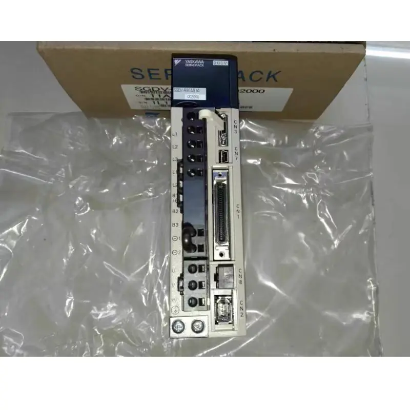 New SGDV-R90A01A002000 100W servo drive quickly shipped