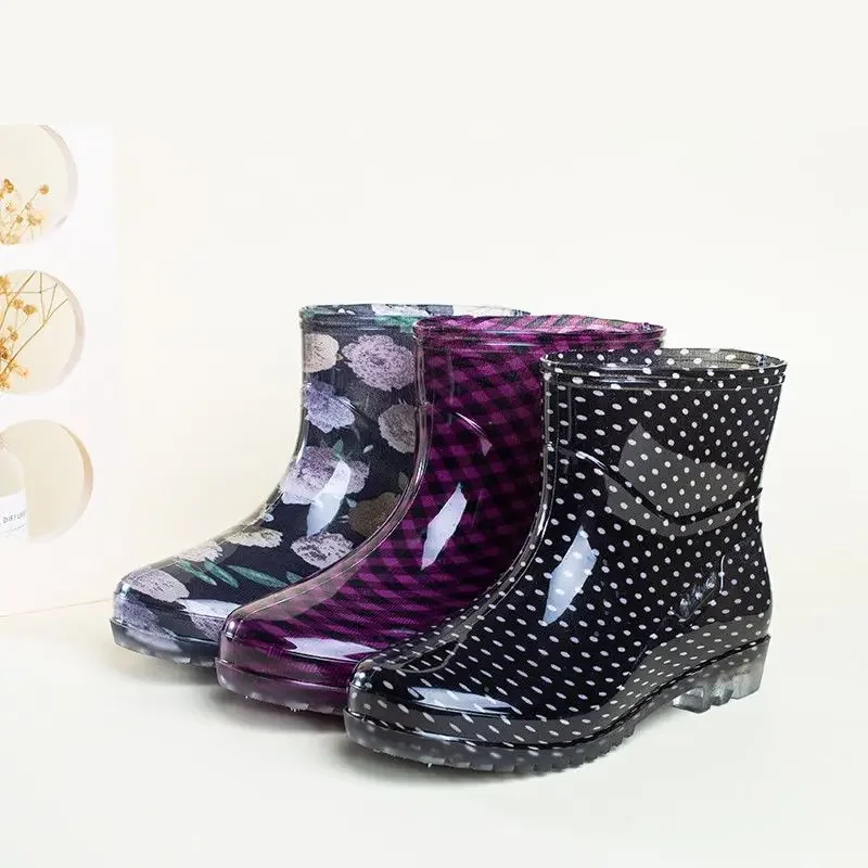 Women's Short Rain Boots Fleece Lined Waterproof Anti Slip Kitchen Work Rubber Shoes