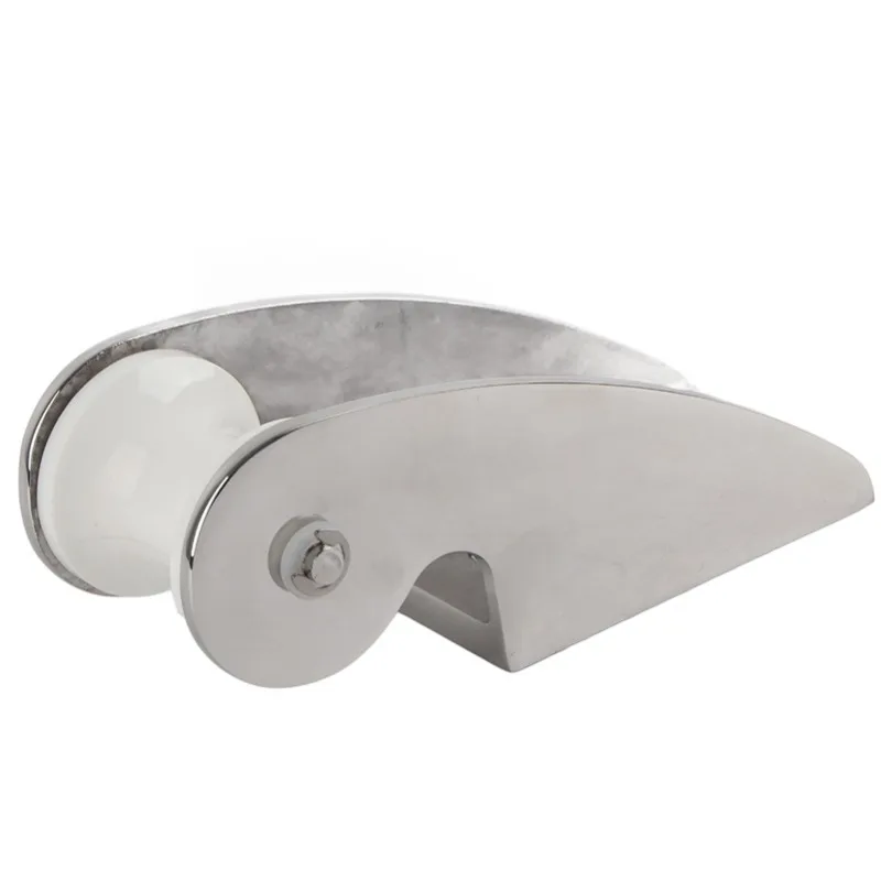 

Кронштейн для крепления морского сосуда — надежная опорная рама, ролик для носового лифта со сборками из нержавеющей стали и резиновыми колесами — он